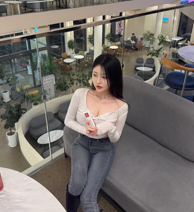 김민지  이미지